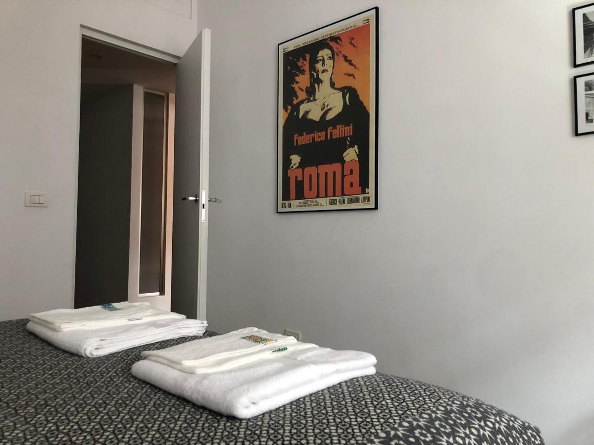 Lungotevere Bed&Bike ローマ エクステリア 写真